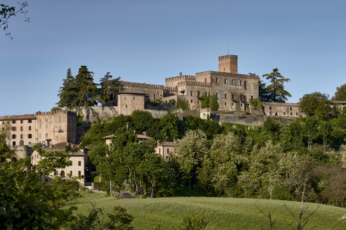 Castello di Tabiano e borgo
